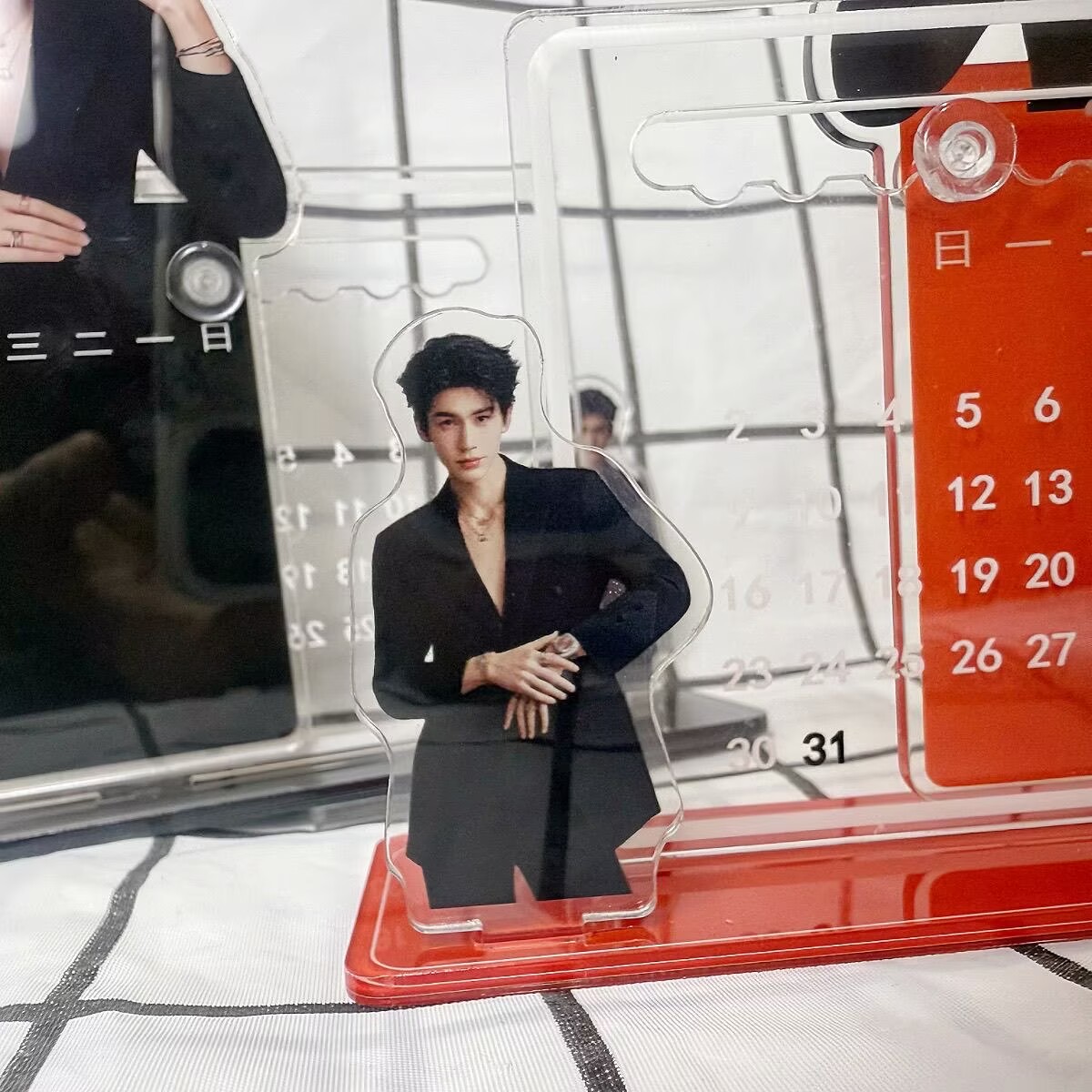 Zhang Linghe's 3D calendar orn - Supply Event ulasan dan harga