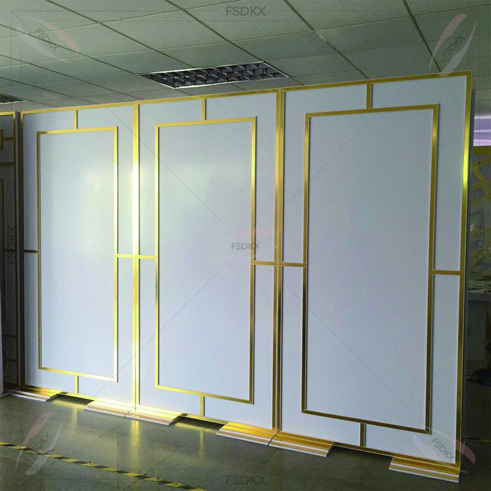 Shiny Gold Party Supplies Back - Event Party Supply Rental ulasan dan harga